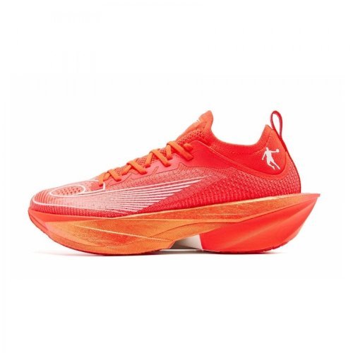 ランニングシューズ詳細